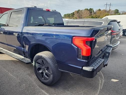 2024 Ford F-150 Lightning XLT
