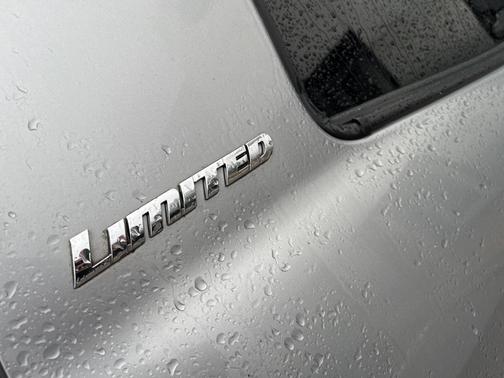 2007 Toyota Tundra Limited 5.7L V8