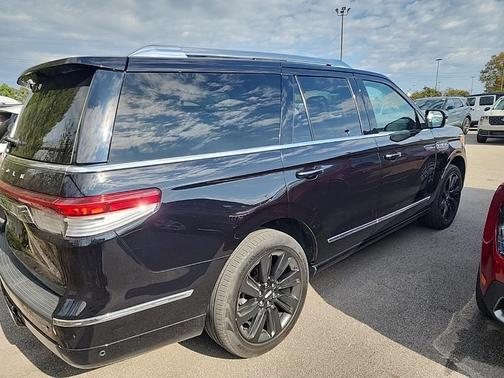 2024 Lincoln Navigator Reserve