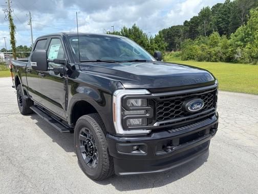 2025 Ford F-250 XL