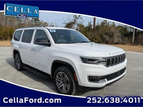 2025 Jeep Wagoneer Base