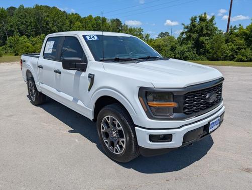Oxford White 2024 Ford F-150 STX