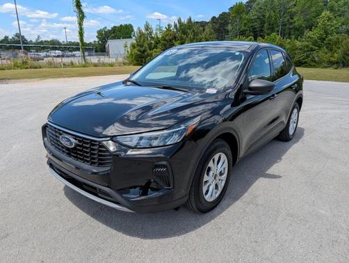Agate Black Metallic 2025 Ford Escape Active