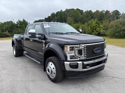 2022 Ford F-450 Lariat
