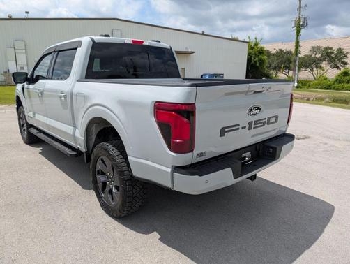 Avalanche Gray 2024 Ford F-150 XLT