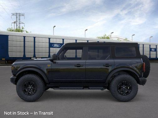 Shadow Black 2026 Ford Bronco Badlands
