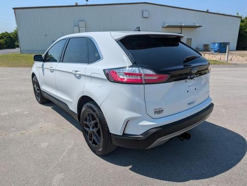 Oxford White 2022 Ford Edge SEL