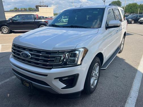 White Platinum Tri-Coat Metallic 2019 Ford Expedition XLT