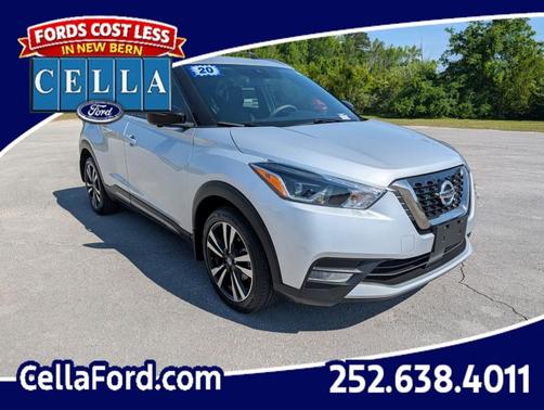 Brilliant Silver 2020 Nissan Kicks SR
