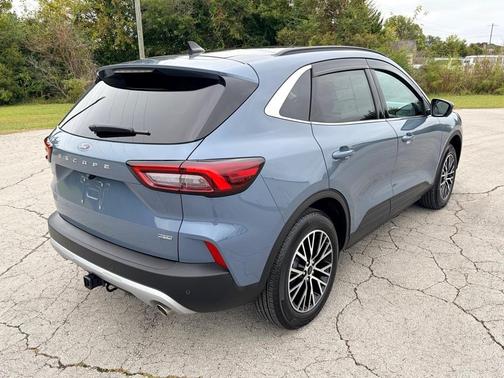 2025 Ford Escape PHEV