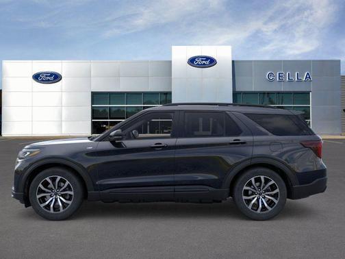 Black Metallic 2026 Ford Explorer ST-Line