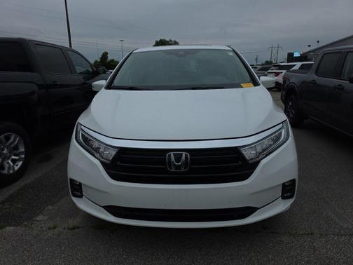 Platinum White Pearl 2024 Honda Odyssey Touring