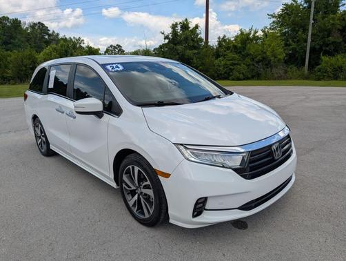 Platinum White Pearl 2024 Honda Odyssey Touring