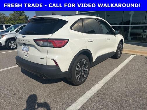 2021 Ford Escape SE