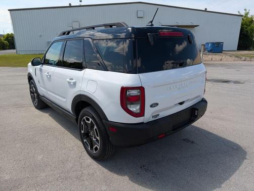 Oxford White 2024 Ford Bronco Sport Outer Banks