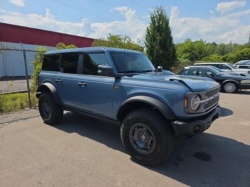Azure Gray Metallic 2025 Ford Bronco Badlands
