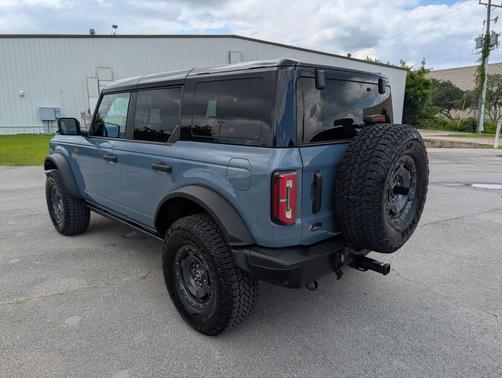 Azure Gray Metallic 2025 Ford Bronco Badlands