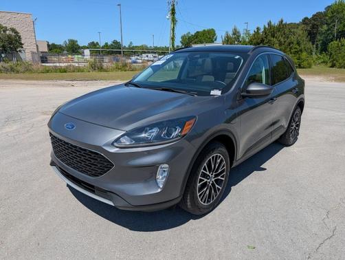 Gray Metallic 2022 Ford Escape PHEV SEL