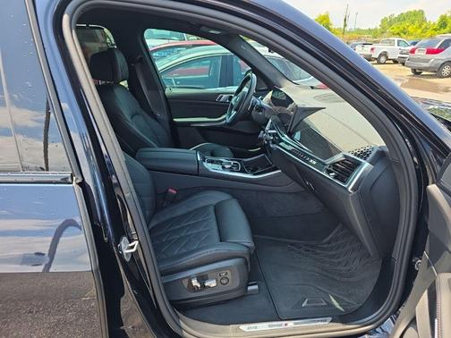 Carbon Black Metallic 2026 BMW X5 xDrive40i