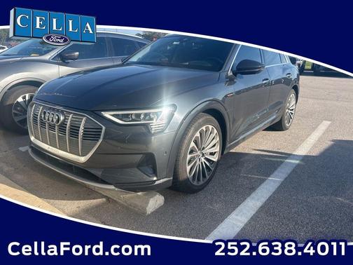 2019 Audi e-tron Prestige