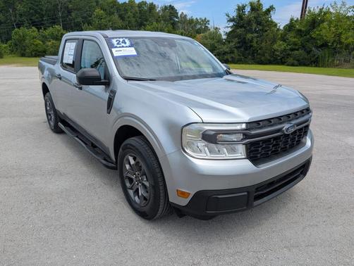 Iconic Silver Metallic 2024 Ford Maverick XLT