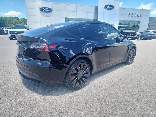 2022 Tesla Model Y Performance