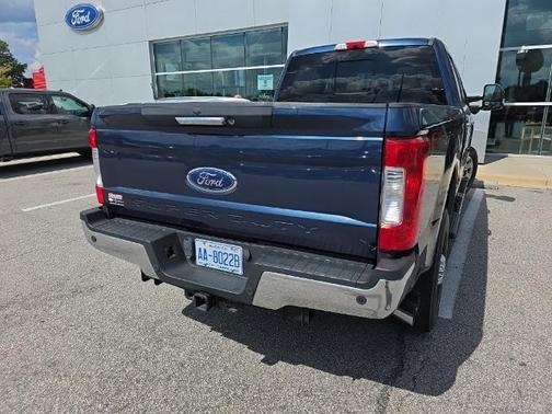BLUE JEANS METALLIC 2018 Ford F-350 LARIAT SUPER DUTY