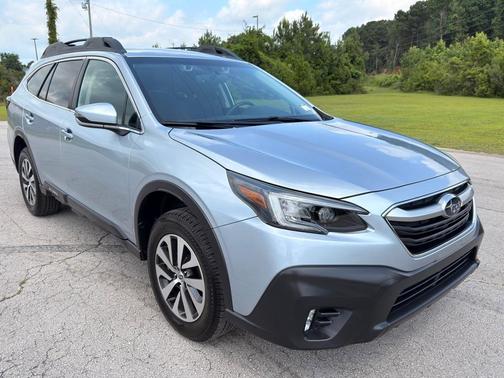 2022 Subaru Outback Premium