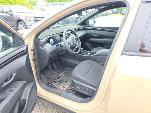 Sand 2024 Hyundai SANTA CRUZ 2.5L SEL