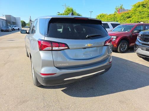Sterling Gray Metallic 2024 Chevrolet Equinox LT