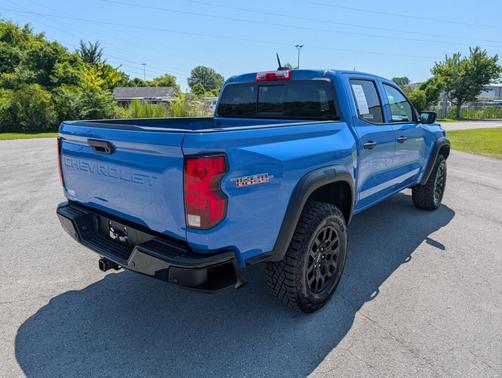 Reef Blue Metallic 2026 Chevrolet Colorado Trail Boss