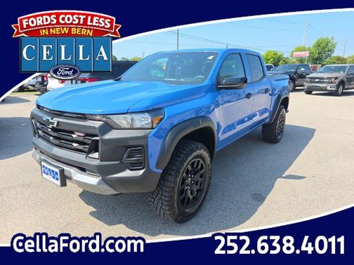 Reef Blue Metallic 2026 Chevrolet Colorado Trail Boss