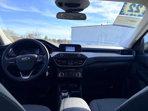 2022 Ford Escape S