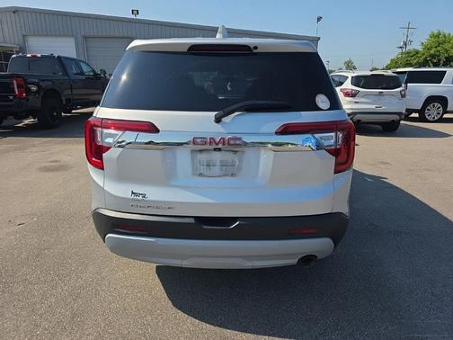 Quicksilver Metallic 2020 GMC Acadia SLE