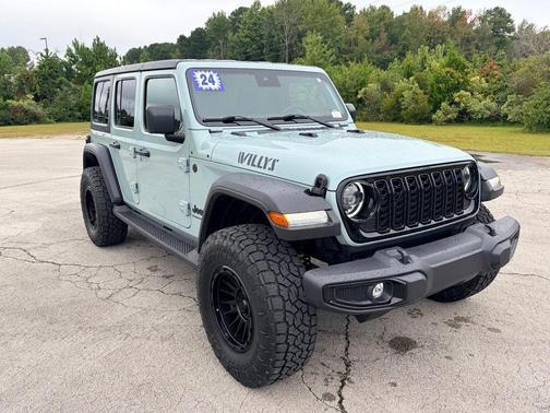 2024 Jeep Wrangler Sport