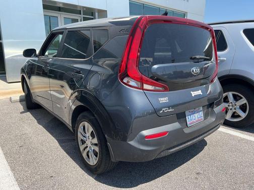 Gravity Gray 2020 Kia Soul LX