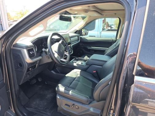 Dark Matter Metallic 2023 Ford Expedition XLT