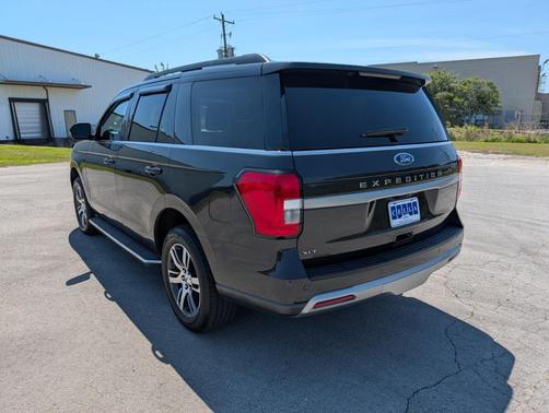 Dark Matter Metallic 2023 Ford Expedition XLT
