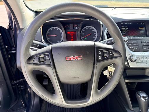 2017 GMC Terrain SLE-1