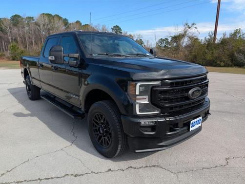 2022 Ford F-350 Lariat Super Duty