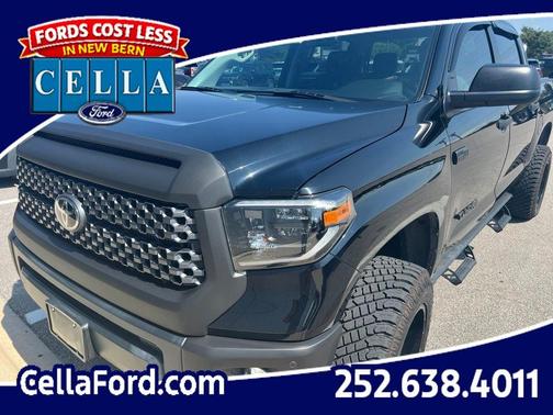 Midnight Black Metallic 2021 Toyota Tundra SR5