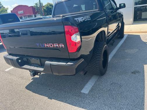 Midnight Black Metallic 2021 Toyota Tundra SR5