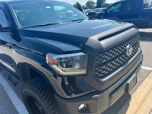 Midnight Black Metallic 2021 Toyota Tundra SR5