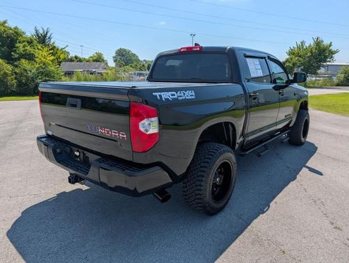 Midnight Black Metallic 2021 Toyota Tundra SR5