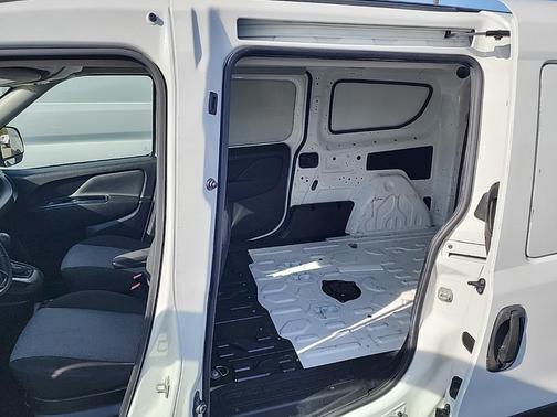 2017 RAM ProMaster City Tradesman