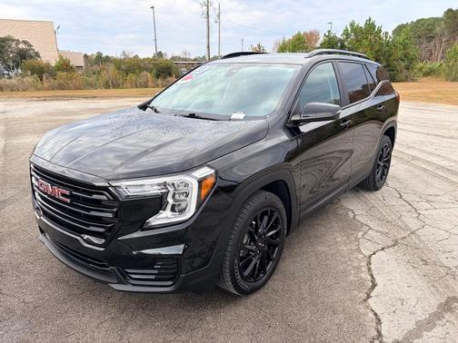 2023 GMC Terrain SLE