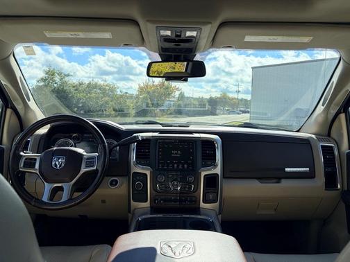 2016 RAM 3500 Laramie