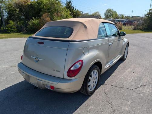 Linen Gold Metallic Pearlcoat / Black Cloth Top 2006 Chrysler PT Cruiser Touring
