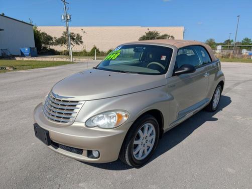 Linen Gold Metallic Pearlcoat / Black Cloth Top 2006 Chrysler PT Cruiser Touring
