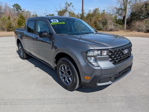 2025 Ford Maverick XLT